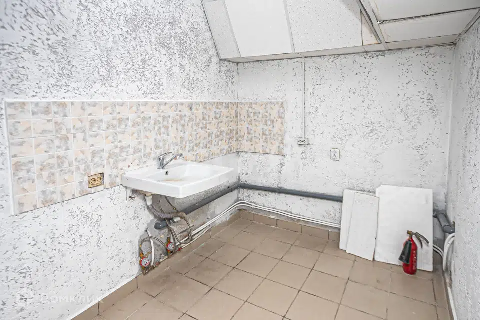 Сдаётся помещение своб. назначения, 19 м²