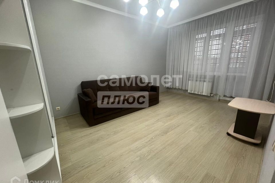 Сдаётся 1-комнатная квартира, 40 м²