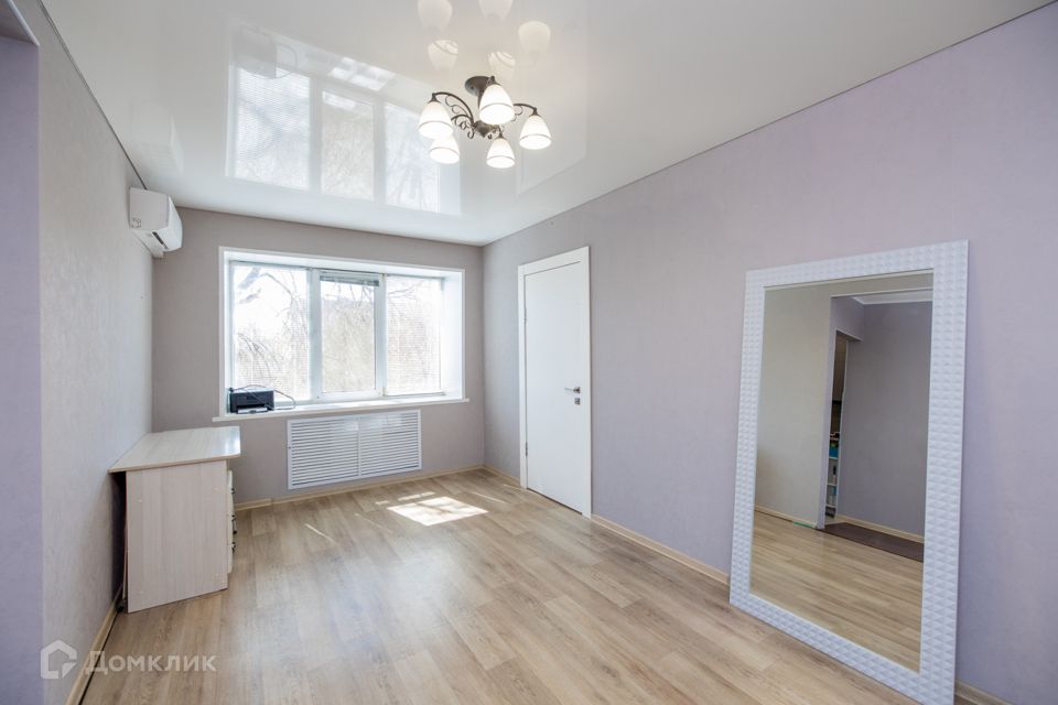 Продаётся 2-комнатная квартира, 41.9 м²