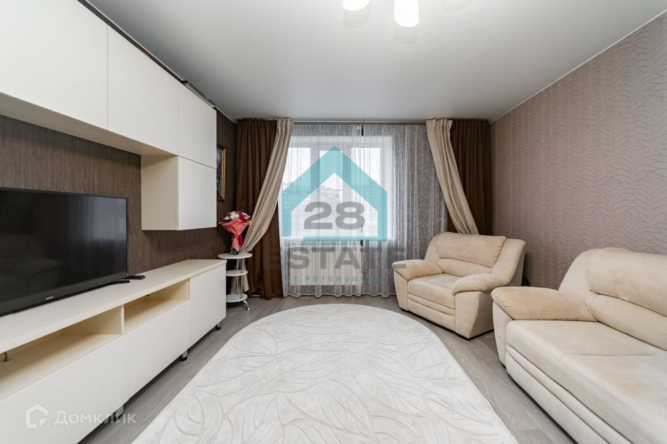 Продаётся 2-комнатная квартира, 59.6 м²