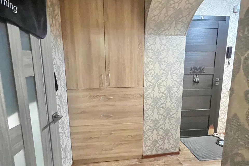 Продаётся 2-комнатная квартира, 57 м²
