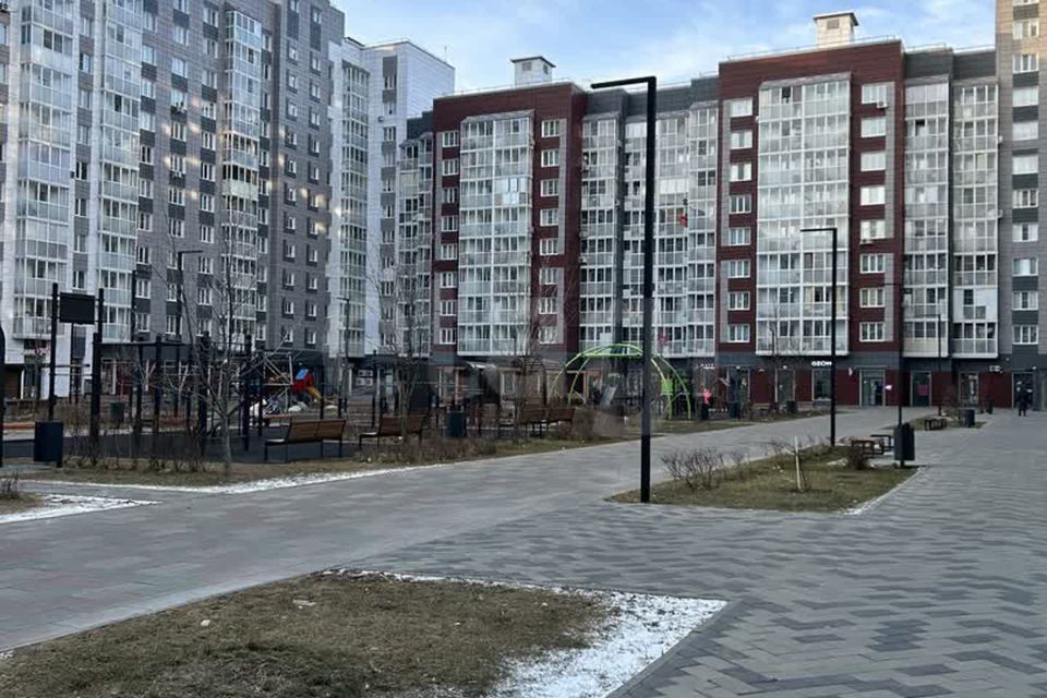 Продаётся 2-комнатная квартира, 55.8 м²