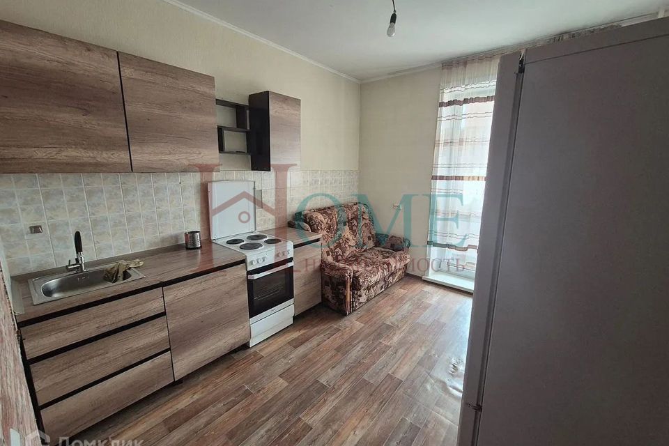Сдаётся 1-комнатная квартира, 42.2 м²