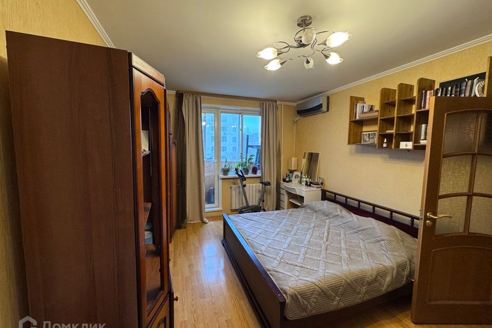 Продаётся 1-комнатная квартира, 38 м²