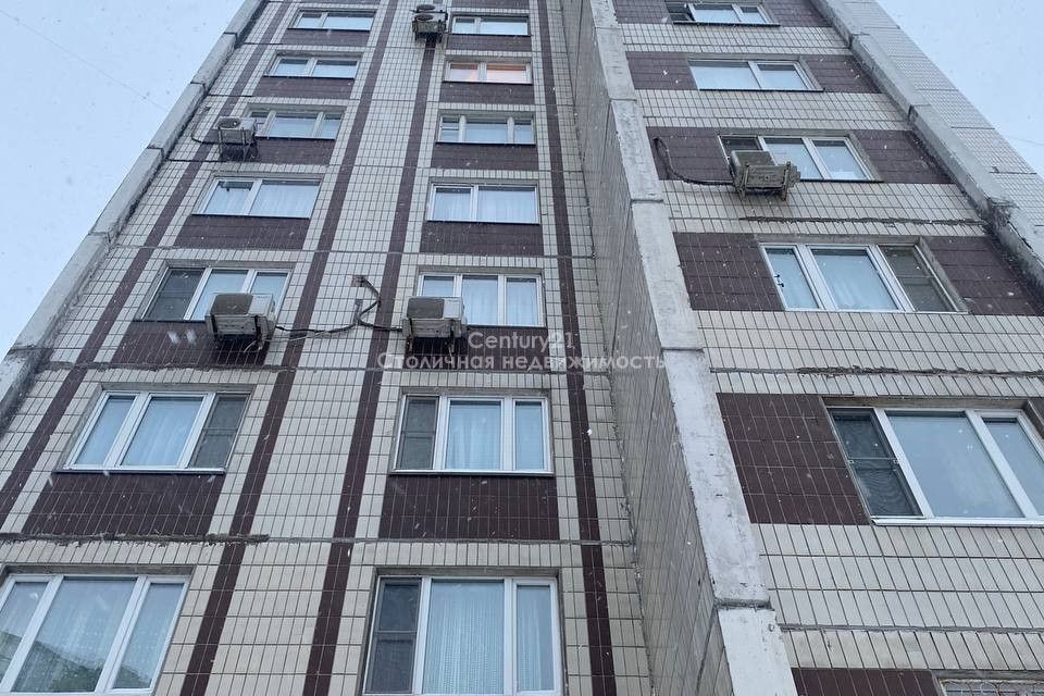 Продаётся 1-комнатная квартира, 38 м²