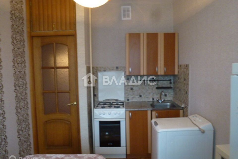 Продаётся 1-комнатная квартира, 35.2 м²