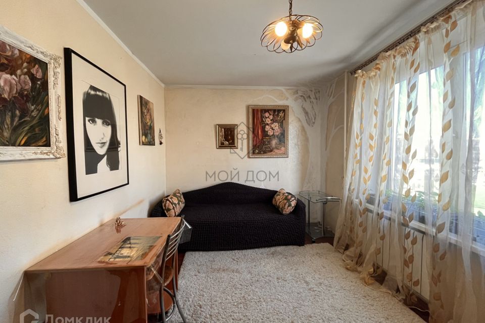 Сдаётся комната в 3-комн. квартире, 14 м²