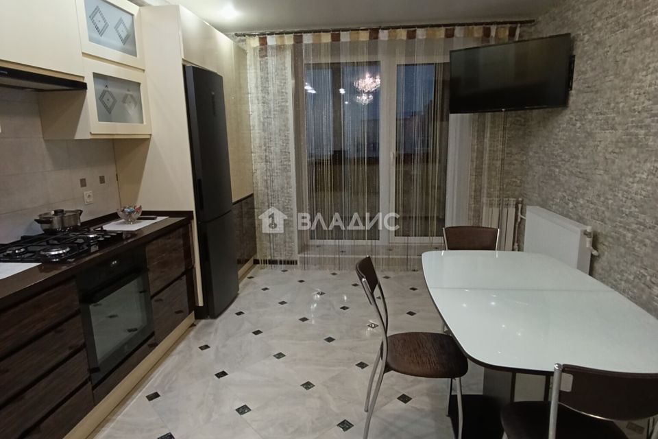 Продаётся 2-комнатная квартира, 72.02 м²