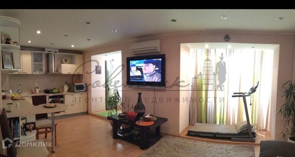 Продаётся 3-комнатная квартира, 64 м²