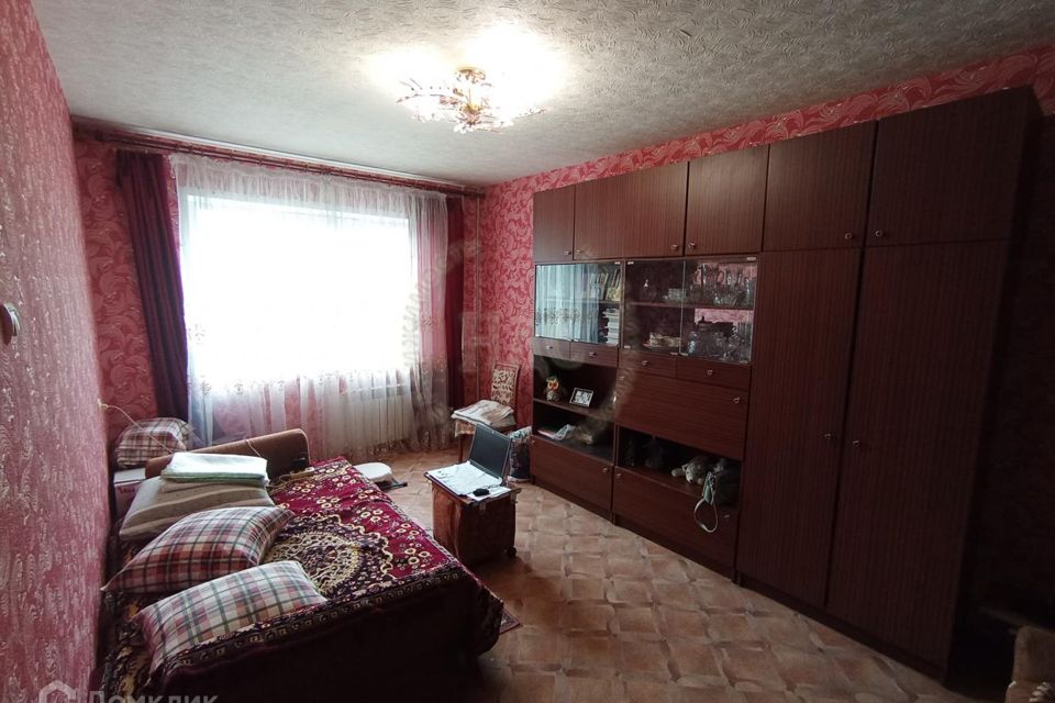 Продаётся 3-комнатная квартира, 60.3 м²