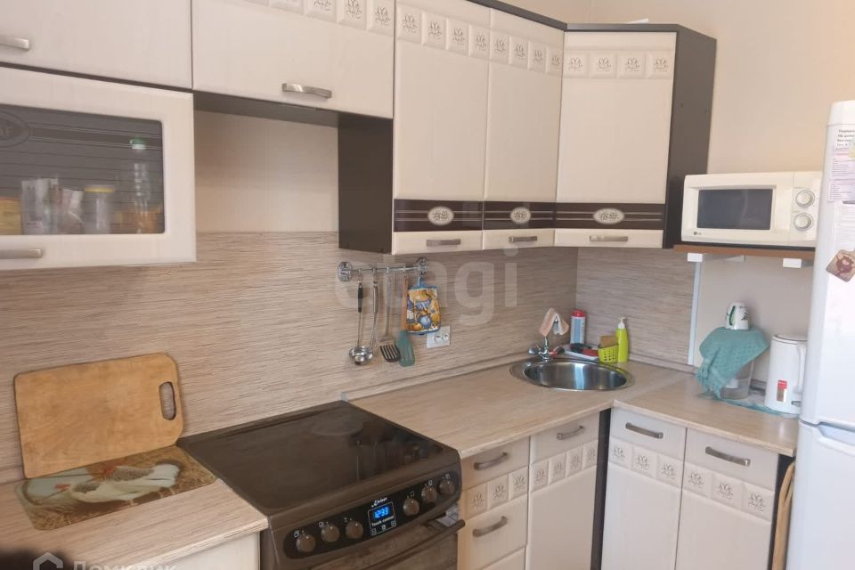 Продаётся 1-комнатная квартира, 42.7 м²