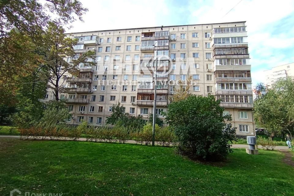 Продаётся 3-комнатная квартира, 57.8 м²