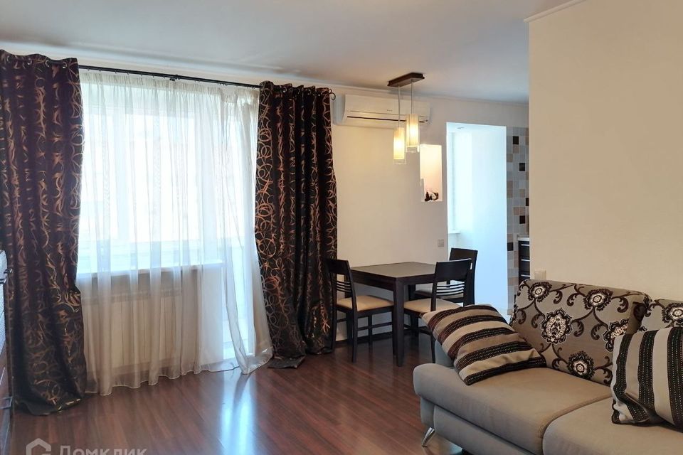 Продаётся 2-комнатная квартира, 51.1 м²