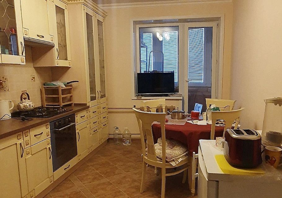 Продаётся 2-комнатная квартира, 60.7 м²