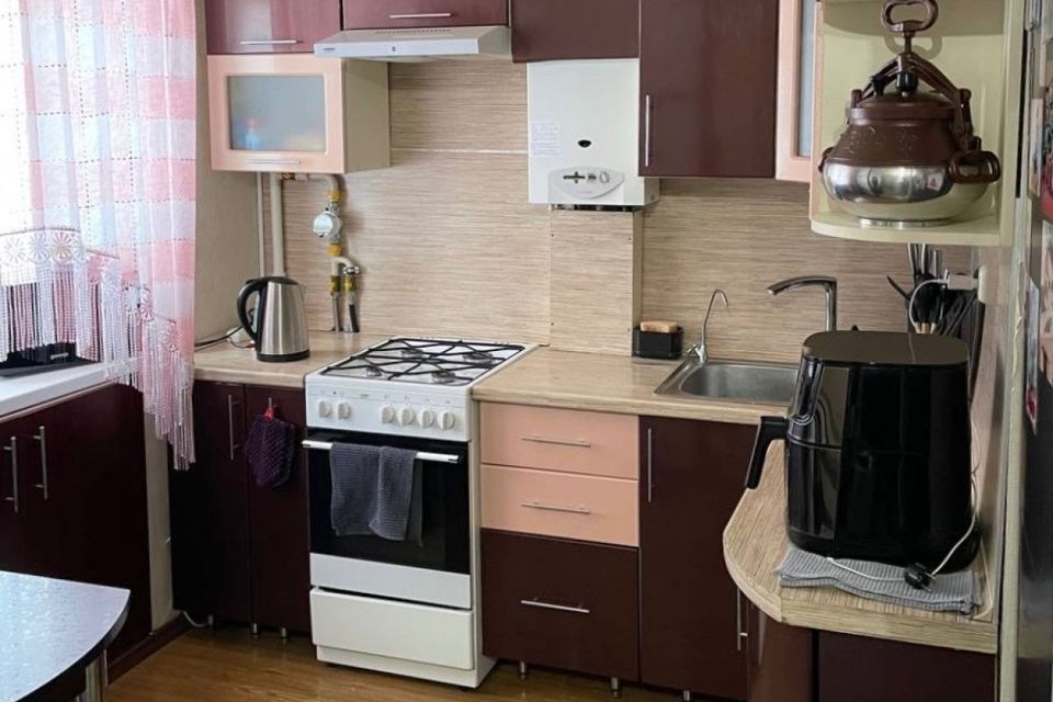Продаётся 2-комнатная квартира, 42.3 м²