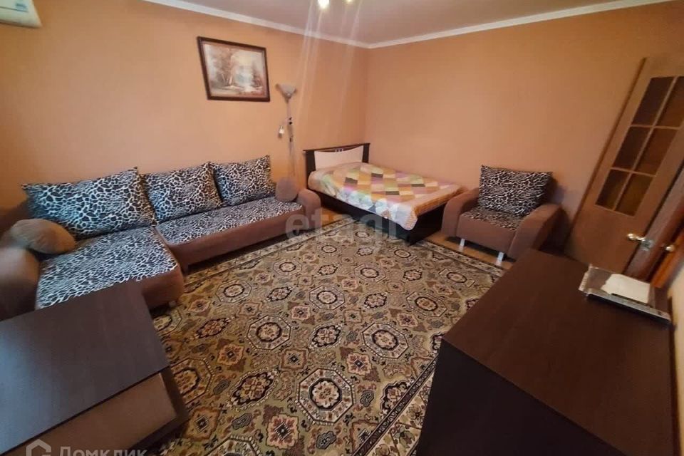 Сдаётся 1-комнатная квартира, 48 м²