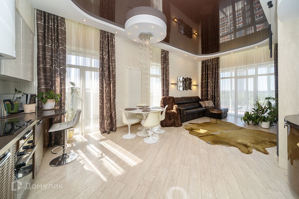 Продаётся 2-комнатная квартира, 55 м²