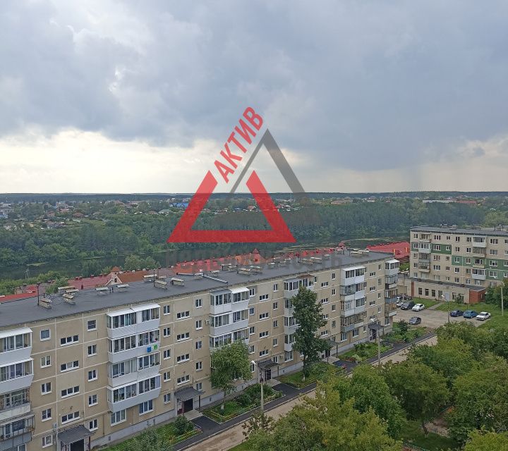 Продаётся 4-комнатная квартира, 63.3 м²