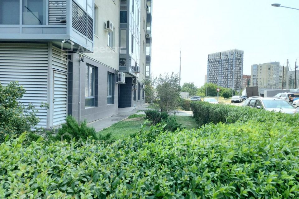 Продаётся 1-комнатная квартира, 43.8 м²