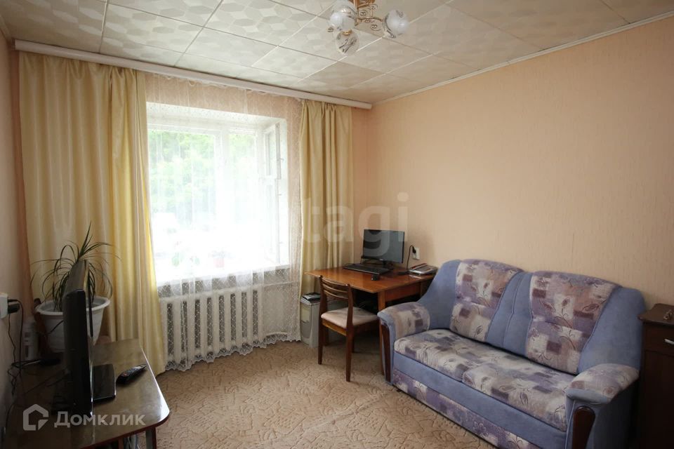 Продаётся 3-комнатная квартира, 58.2 м²