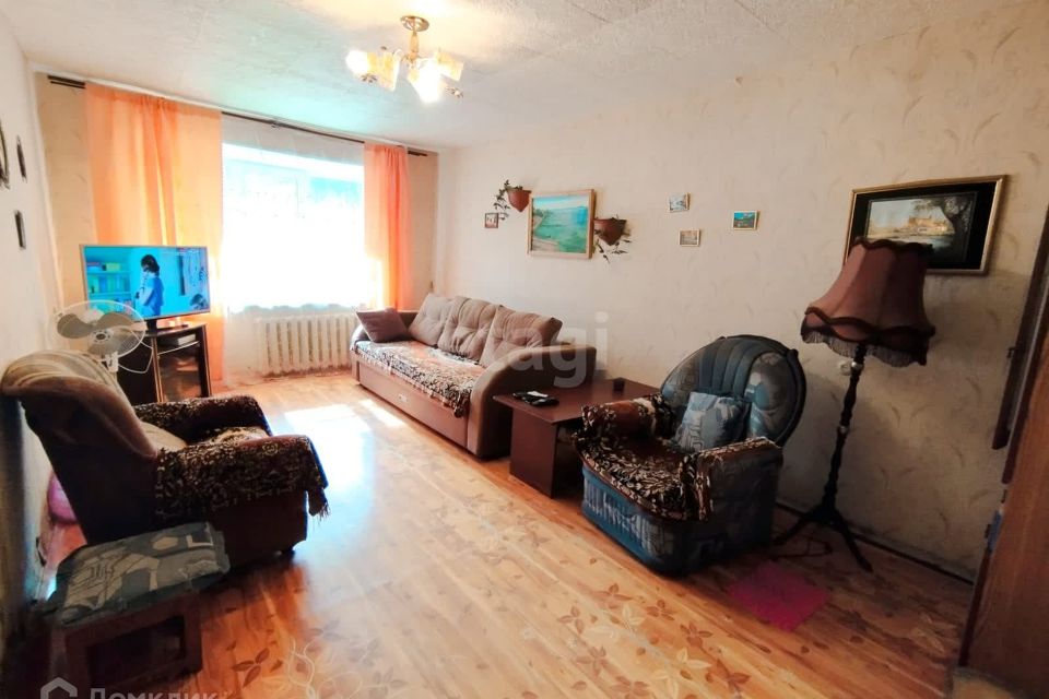 Продаётся 3-комнатная квартира, 60 м²