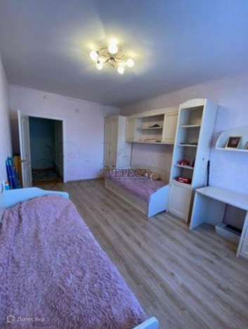 Продаётся 3-комнатная квартира, 98.5 м²