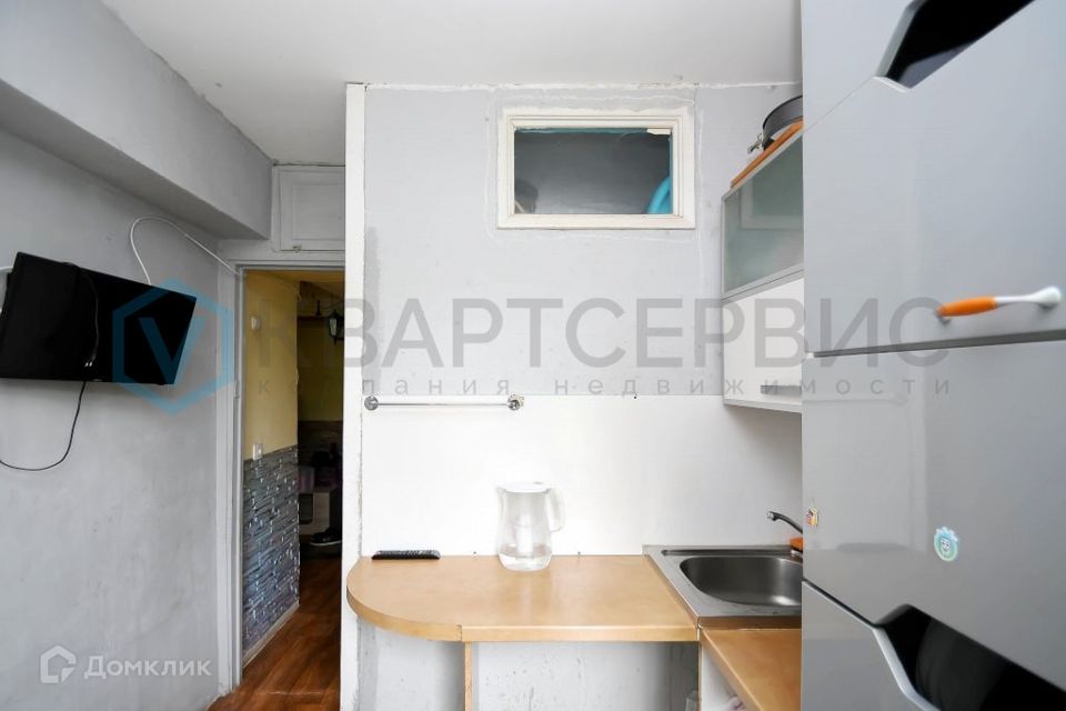 Продаётся 4-комнатная квартира, 58.9 м²