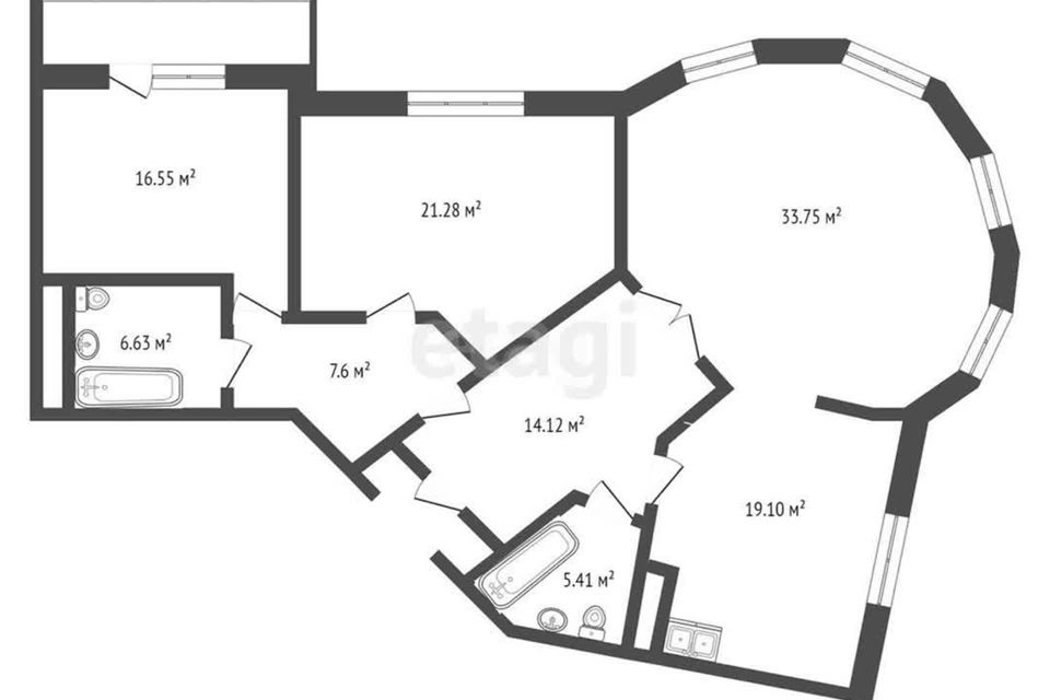 Продаётся 3-комнатная квартира, 124 м²