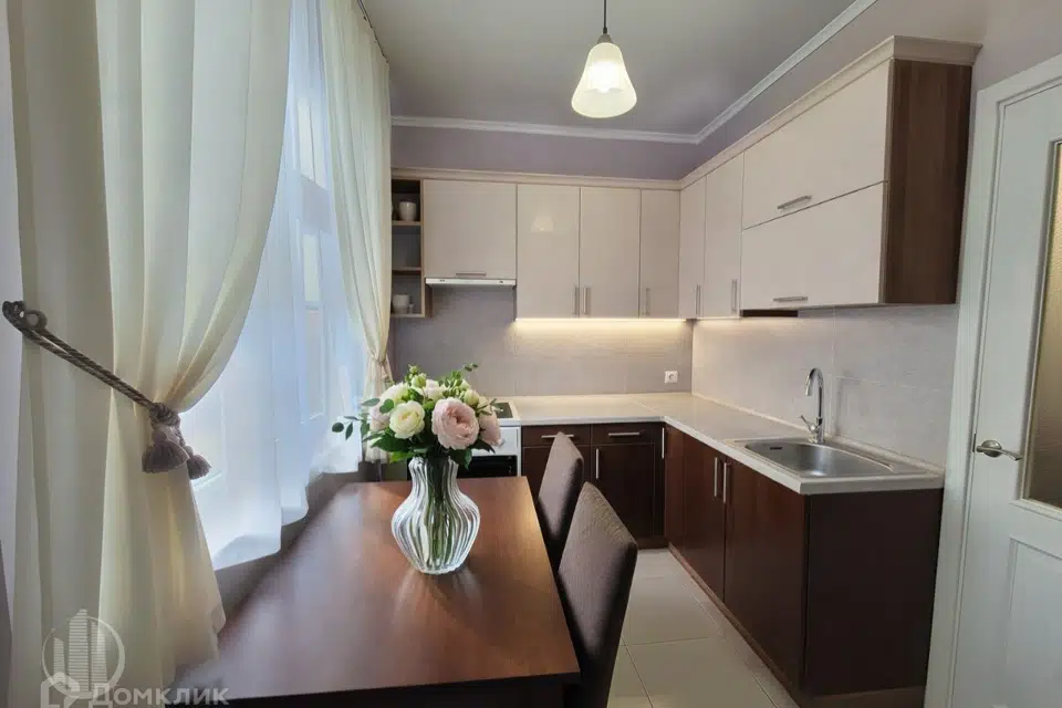 Сдаётся 1-комнатная квартира, 40 м²