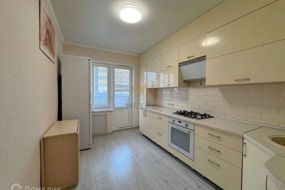 Продаётся 2-комнатная квартира, 55.9 м²