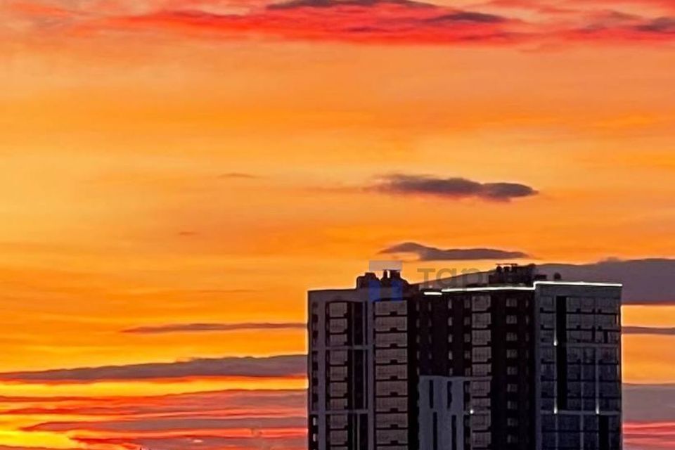 Продаётся 2-комнатная квартира, 60.95 м²