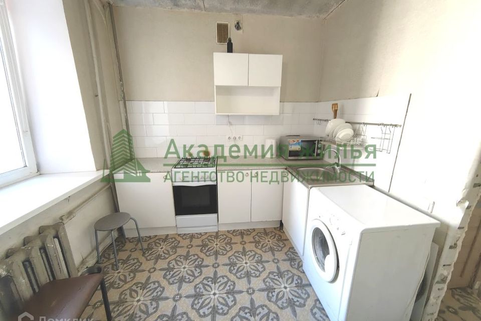 Продаётся 1-комнатная квартира, 38.4 м²