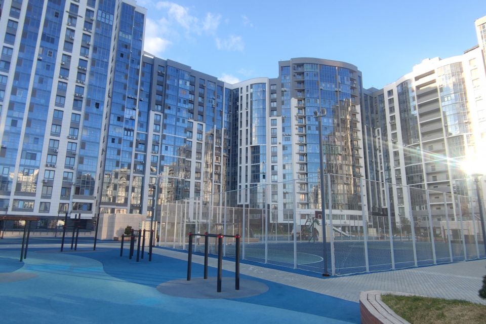Продаётся 1-комнатная квартира, 55 м²