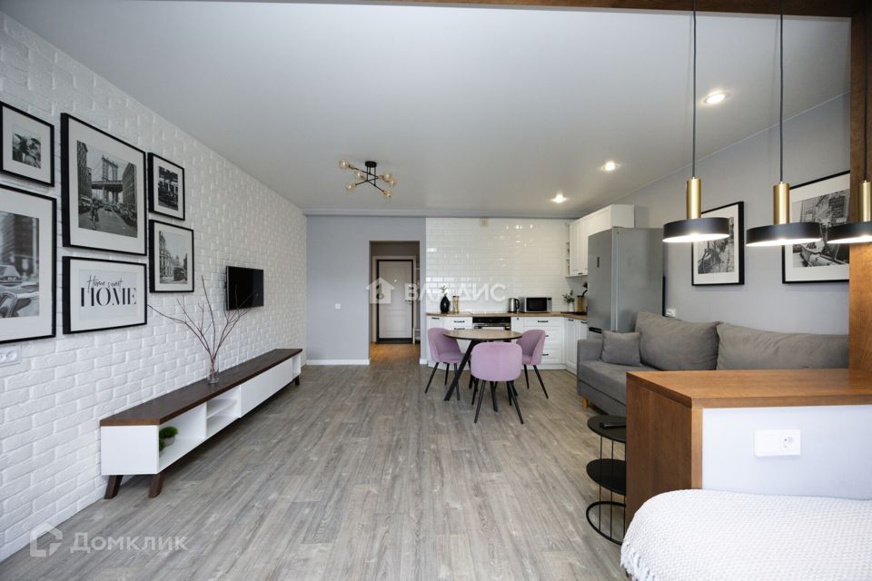 Продаётся 1-комнатная квартира, 38.6 м²