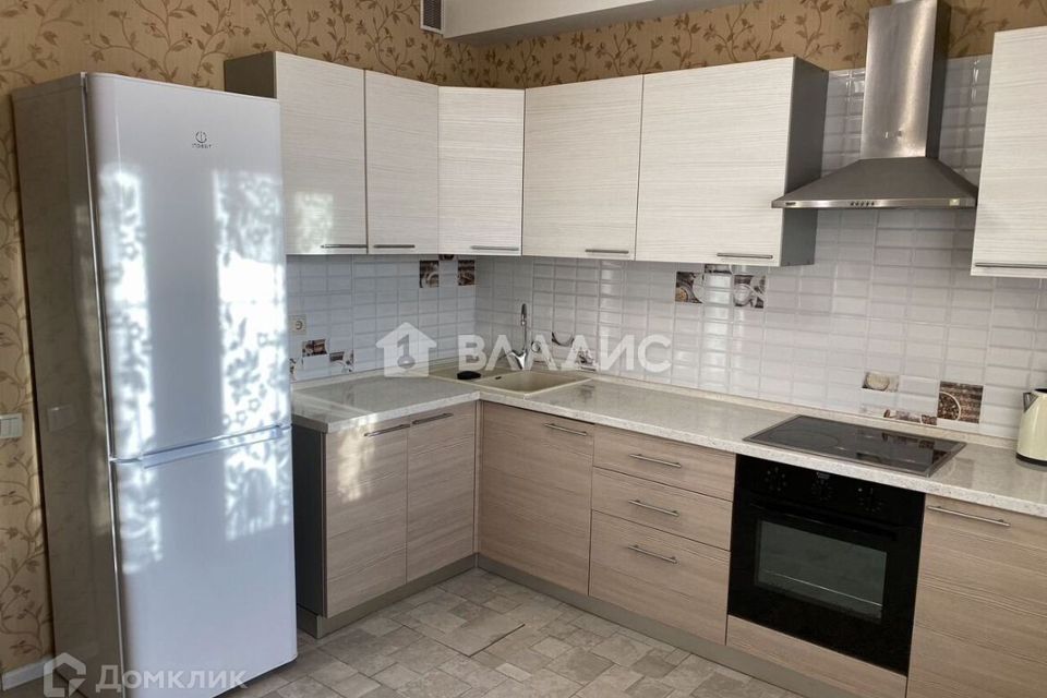 Продаётся 1-комнатная квартира, 47.5 м²