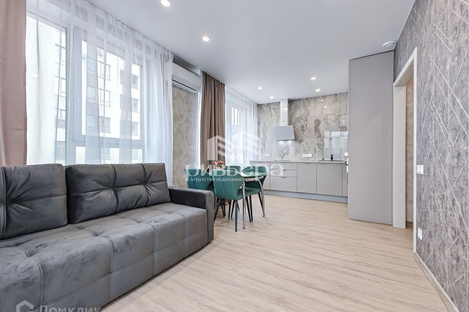 Сдаётся 2-комнатная квартира, 64 м²
