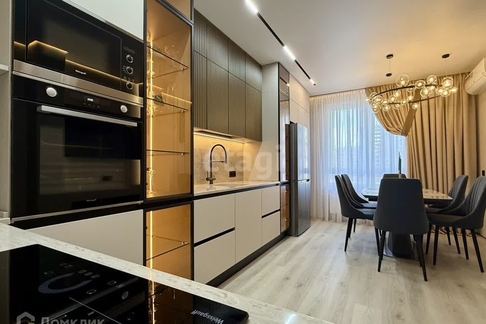 Продаётся 2-комнатная квартира, 58.7 м²