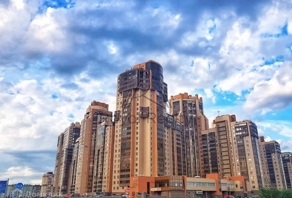 Сдаётся 3-комнатная квартира, 115 м²