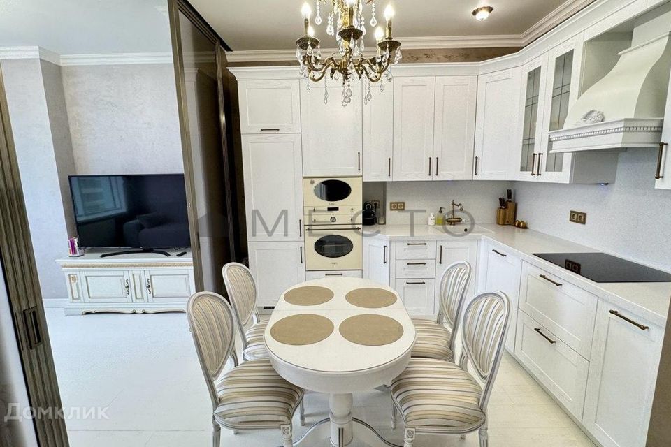 Продаётся 2-комнатная квартира, 59.3 м²