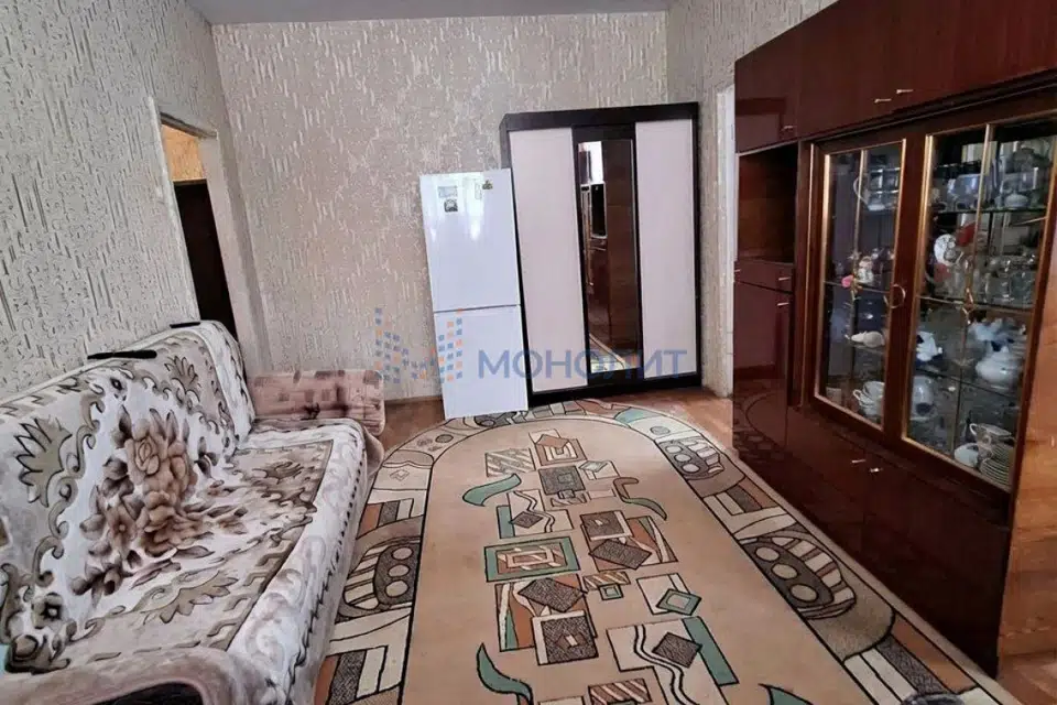 Продаётся 3-комнатная квартира, 37.5 м²