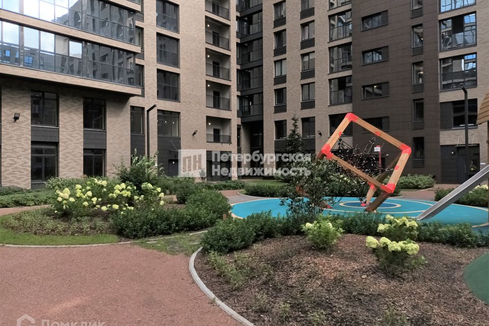Продаётся 3-комнатная квартира, 98.8 м²