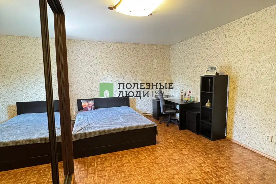 Сдаётся 2-комнатная квартира, 65 м²