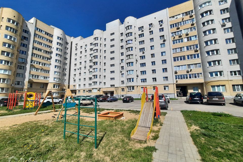 Сдаётся 2-комнатная квартира, 60.1 м²