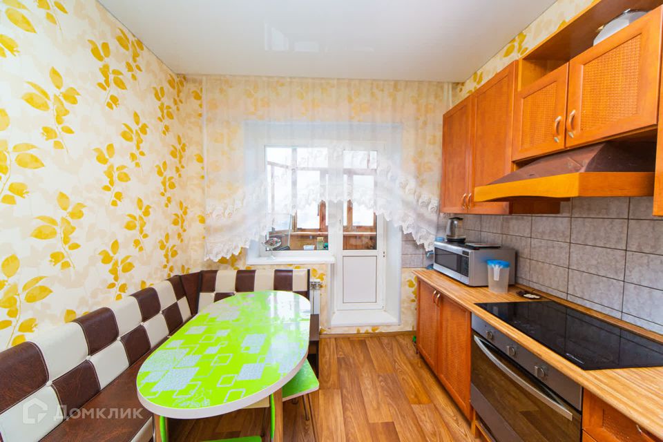 Продаётся 4-комнатная квартира, 87.3 м²