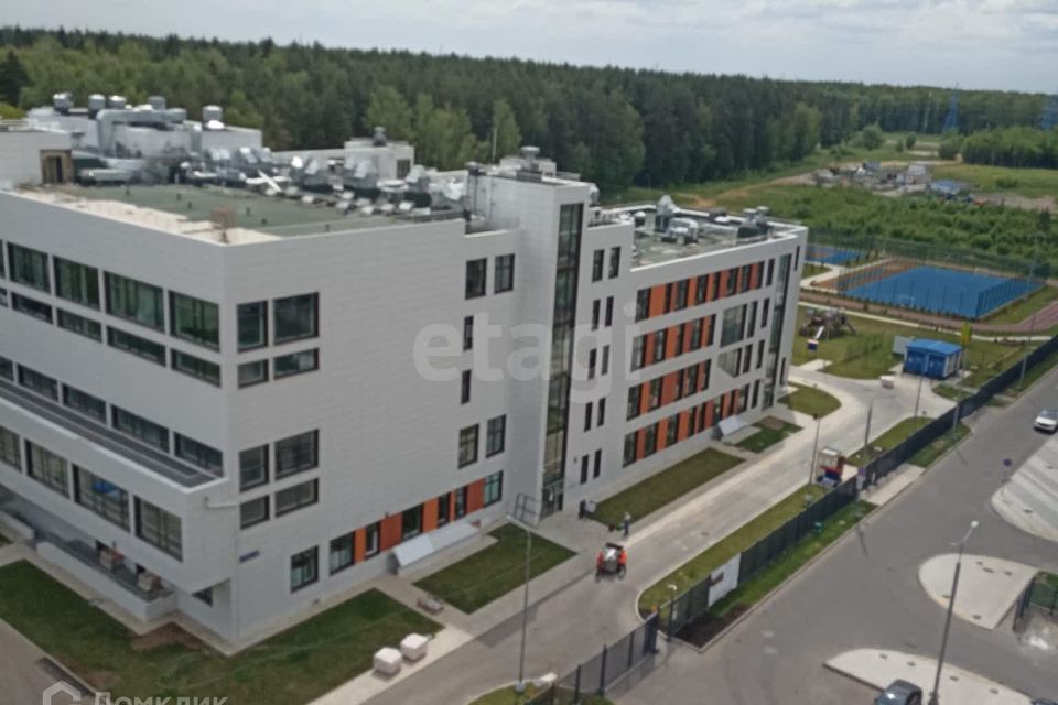 Продаётся 3-комнатная квартира, 76.6 м²