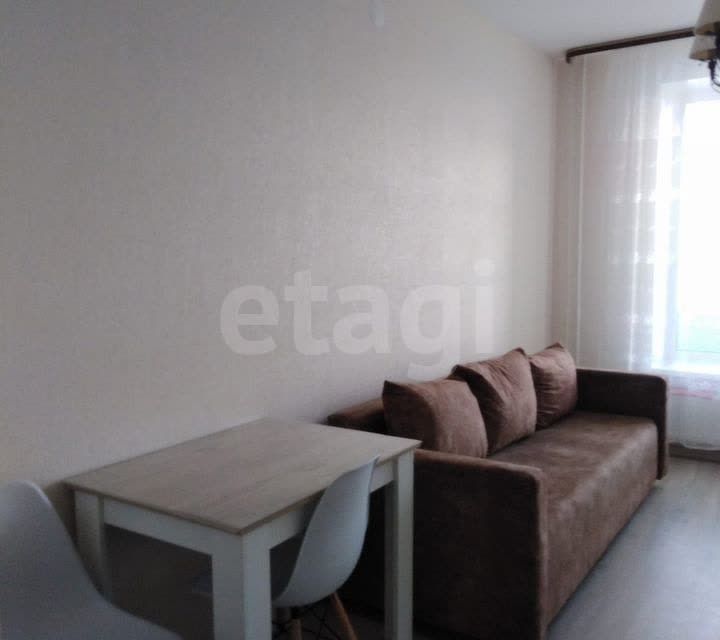 Сдаётся 2-комнатная квартира, 38 м²