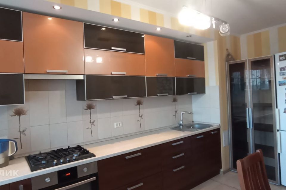 Продаётся 3-комнатная квартира, 84 м²