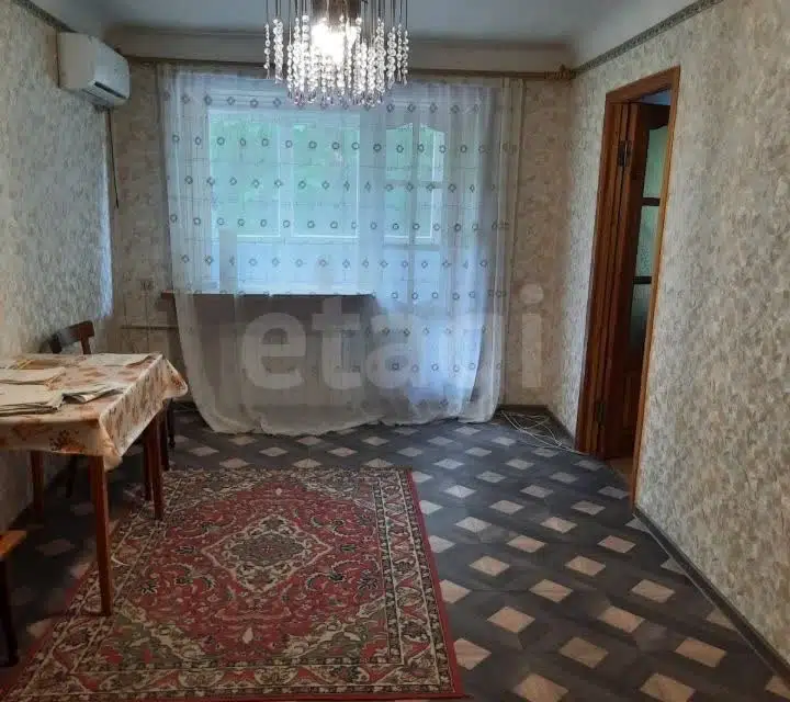 Продаётся 3-комнатная квартира, 56 м²