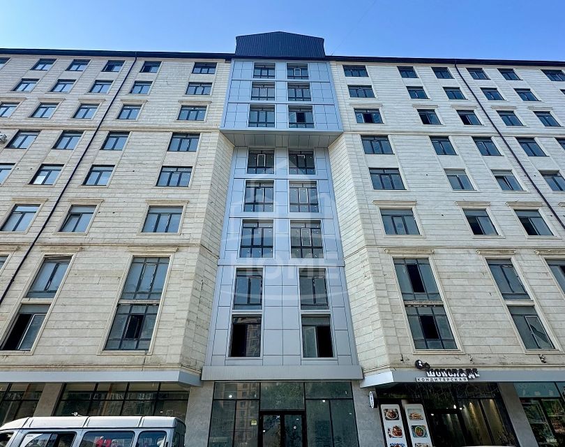 Продаётся 2-комнатная квартира, 83 м²