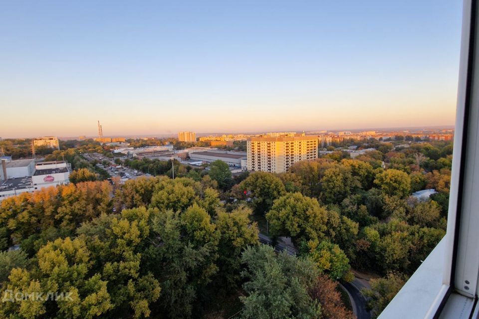 Продаётся 1-комнатная квартира, 41.9 м²